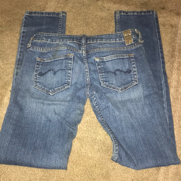 Straight Leg Jeans - Picture 3 of 3